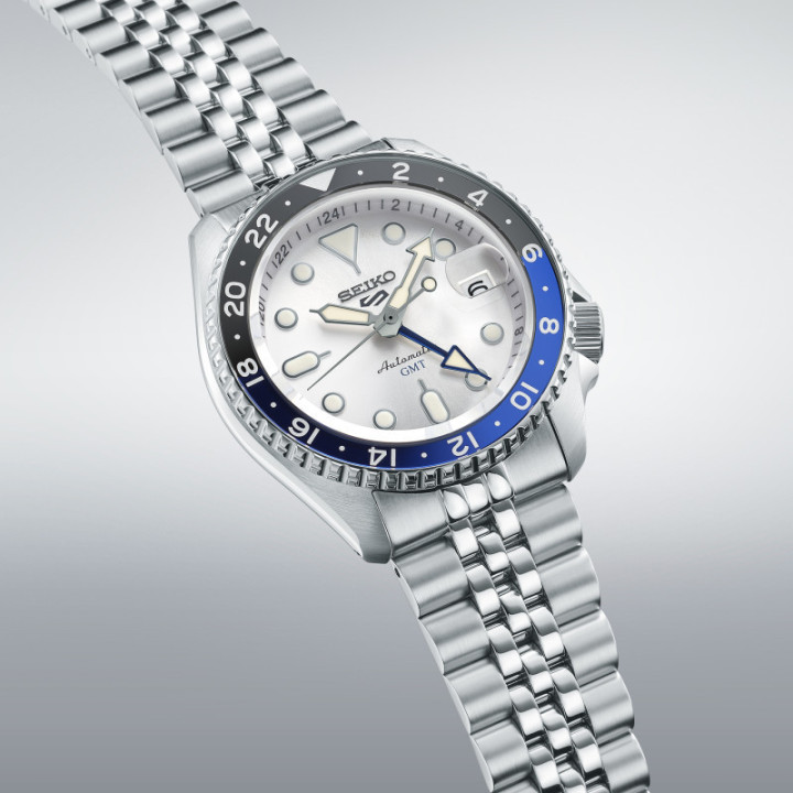 Watches Seiko 5 Sports GMT SSK033K1