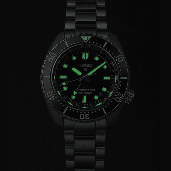 Orologi Seiko "Verde Marino" Marinemaster 200 GMT SPB381J1