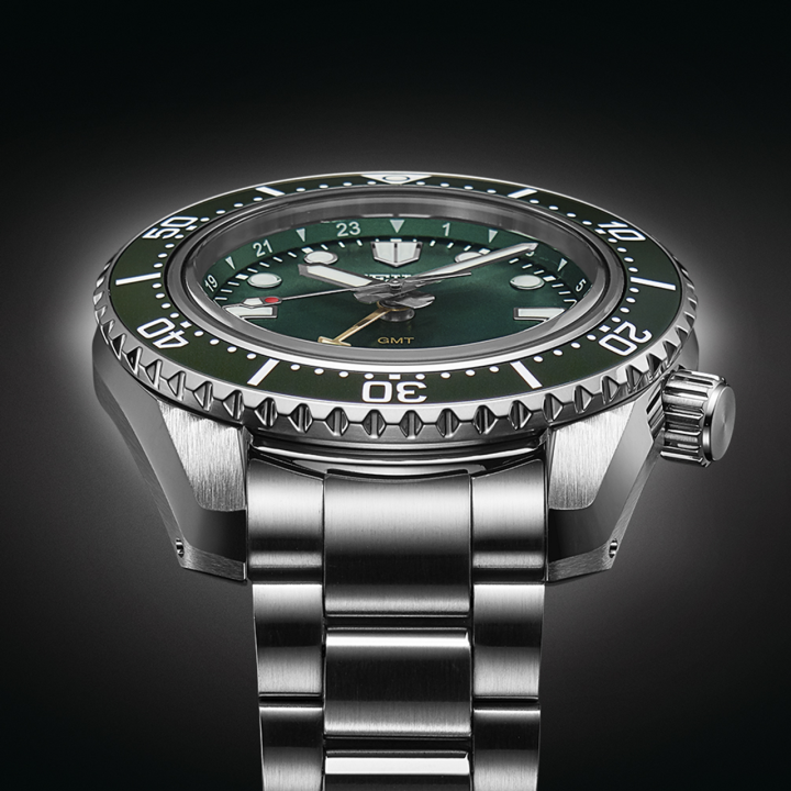 Watches Seiko 'Marine Green' Marinemaster 200 GMT SPB381J1